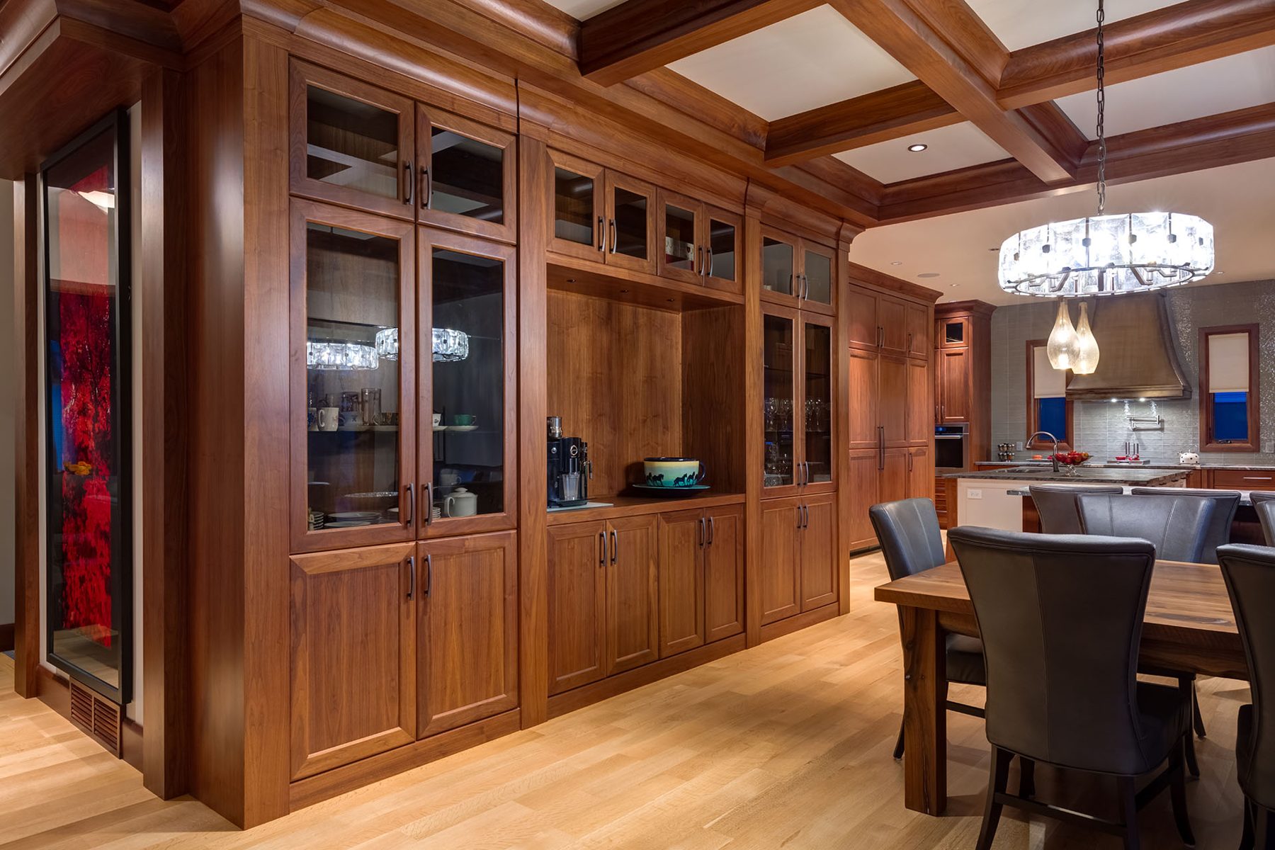 Kitchen and dining room with cherry wood cabinetry and dining table — Oxford